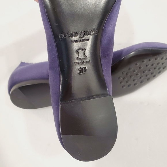 NEW Perdo Garcia Blue Pointy Satin Flats - Picture 5 of 5